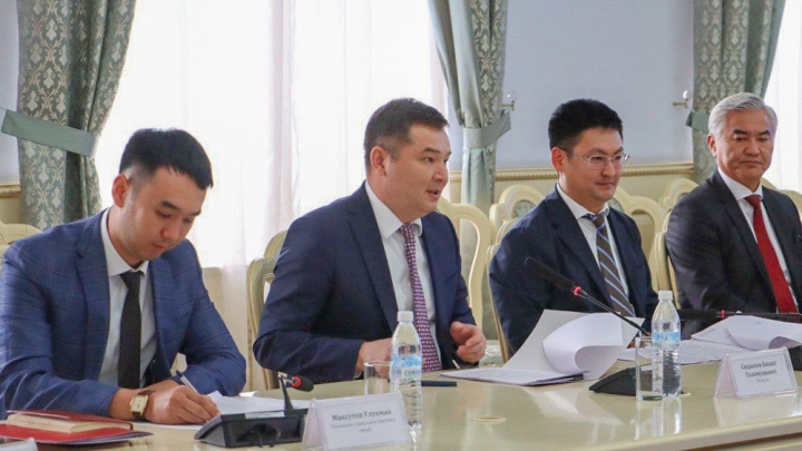 Минэкономики подписало соглашение о строительстве спортивно-гостиничного комплекса Ramada Resort на Иссык-Куле