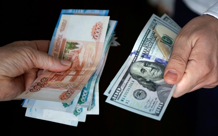 Если мы не создадим рынок валютных облигаций, то не сможем привлечь иностранные инвестиции, - финансист