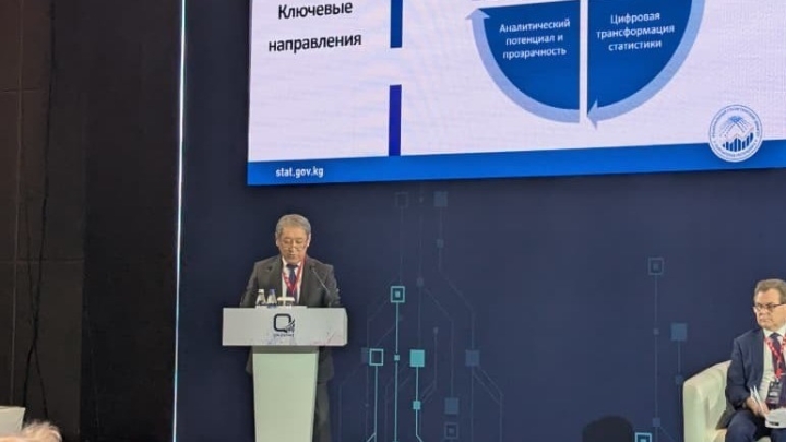 12195af0956cfa305542964377aa902a