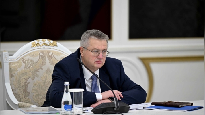 6c16b30d41b0dc3b3a3b17c6fd94fd53