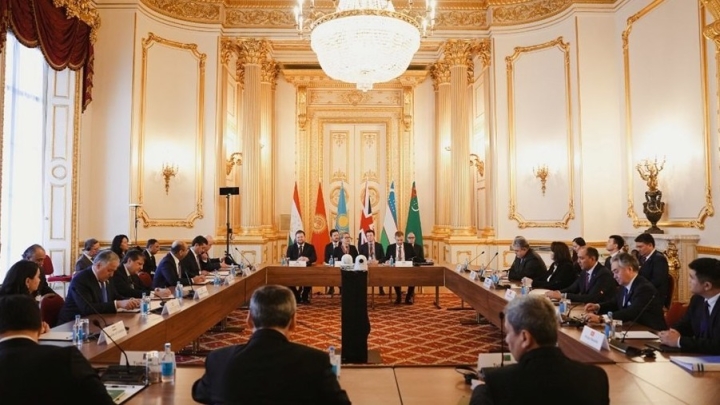 4c3f419137b4cb345dc83a577784d2f6