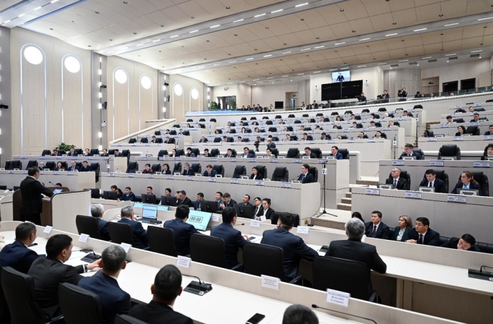 f515c51a82de137fbafaedab3c92f7cc