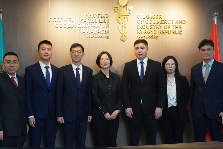 babd15d24d3b82254a63a354bda6d3c2